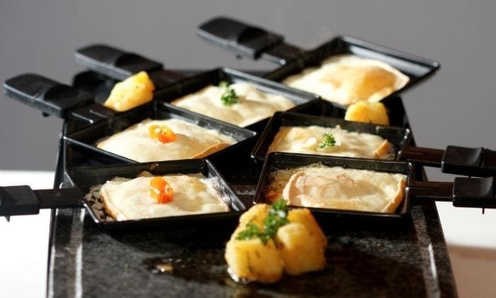 Os 7 Melhores Grelhadores de Raclette de 2023【Comparação】